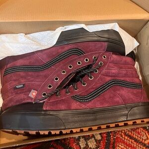 Vans MTE Men's Maroon High-Top Sneakers